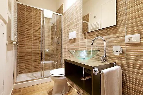 Colosseum Πανσιόν